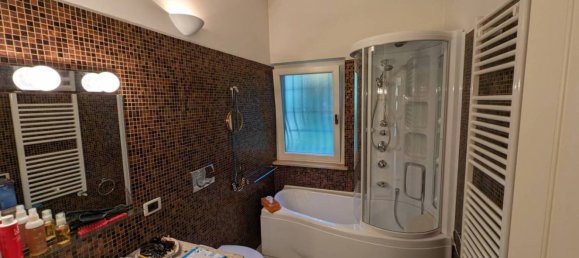 3 Schlafzimmer Villa in Sabaudia, Italy, Nr. 304890 11