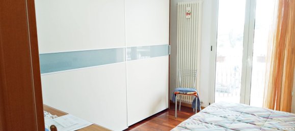 3 rooms Apartment in Morciano di Romagna, Italy No. 24849 12