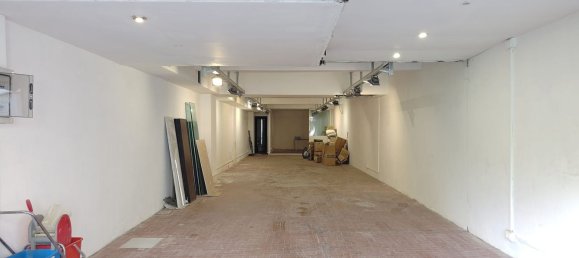 Garage à Genoa, Italy 131m² No. 348744 2