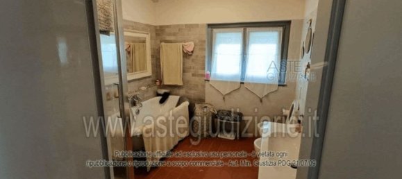 7 rooms House in Portoferraio, Italy No. 50969 6