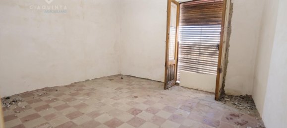 3-salle Maison à Palagonia, Italy No. 230983 7