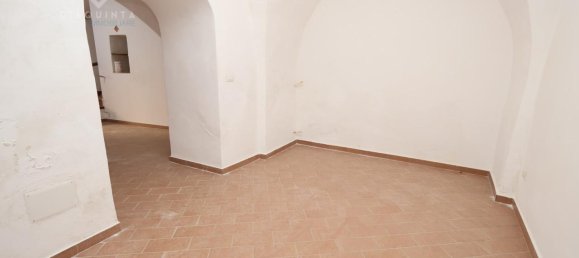 3-salle Maison à Palagonia, Italy No. 230983 30