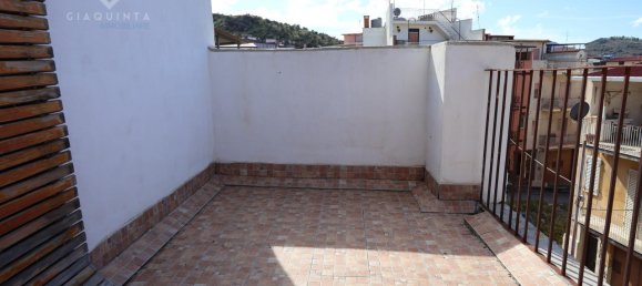 3-salle Maison à Palagonia, Italy No. 230983 18