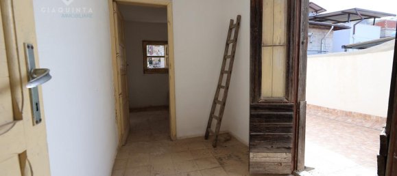 3-salle Maison à Palagonia, Italy No. 230983 21