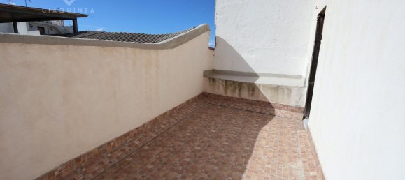 3-salle Maison à Palagonia, Italy No. 230983 25