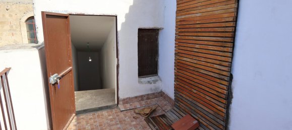 3-salle Maison à Palagonia, Italy No. 230983 19