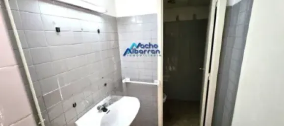 289m² Office in Badajoz, Spain No. 153918 5