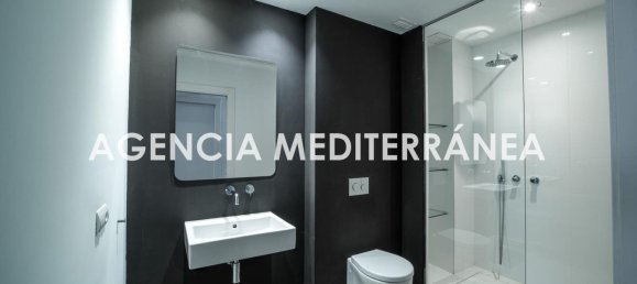 5 bedrooms House in Valencia, Spain No. 186008 9