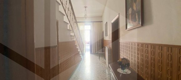 Дом с 3 комнатами в Торремаджоре, Италия № 18482 2