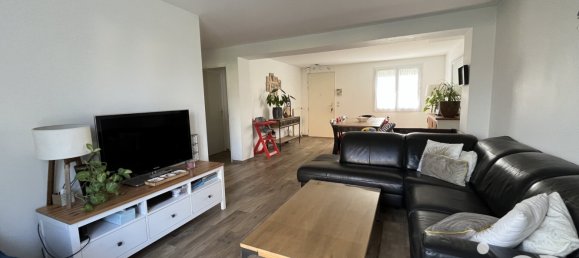 4 bedrooms House in Montevrain, France No. 324567 3