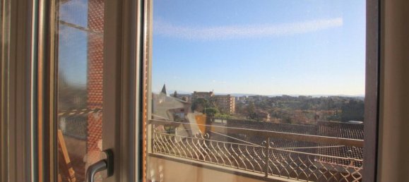 2 Schlafzimmer Wohnung in Siena, Italy, Nr. 1549 9