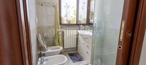 4 bedrooms Duplex in Cadeo, Italy No. 325276 7