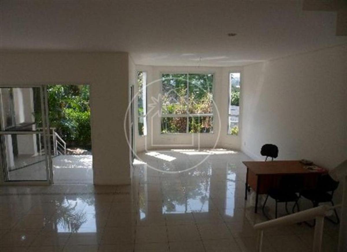 4 bedrooms House in Sao Paulo, Brazil No. 536893