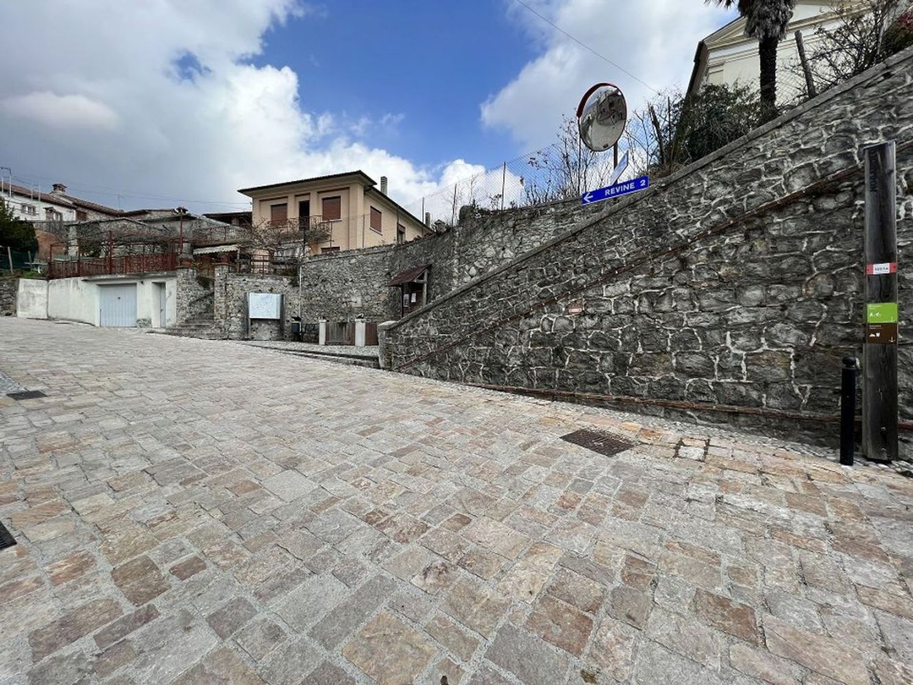 9 bedrooms House in Tarzo, Italy No. 366831