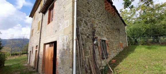 4 rooms House in Poppi, Italy No. 209361 35
