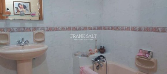 2 Schlafzimmer Wohnung in Zebbug, Malta, Nr. 5889 6