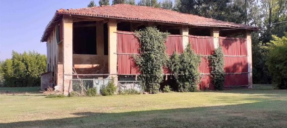 10 rooms House in Calderara di Reno, Italy No. 68036 4
