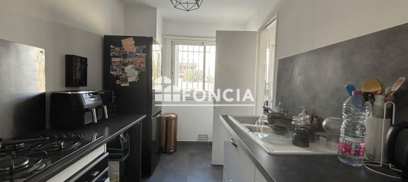 Apartamento de 1 dormitorio en Hyeres, France No. 349868 3