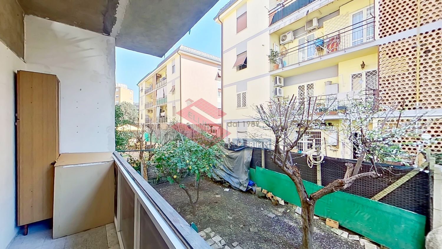 3 rooms Apartment in Rome, Italy No. 201881