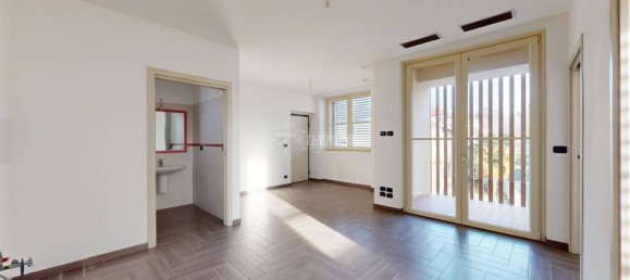Apartamento de 2 dormitorios en Bra, Italy No. 74056 7
