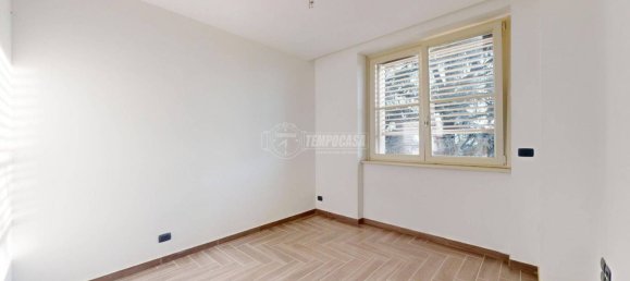 Apartamento de 2 dormitorios en Bra, Italy No. 74056 13