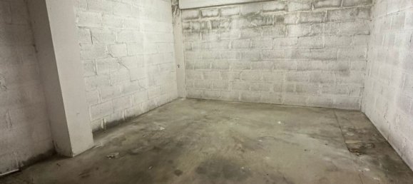 Квартира с 3 спальнями в Фьюмичино, Италия № 321603 8