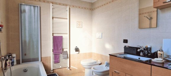 Casa de 2 dormitorios en Gallarate, Italy No. 65326 13