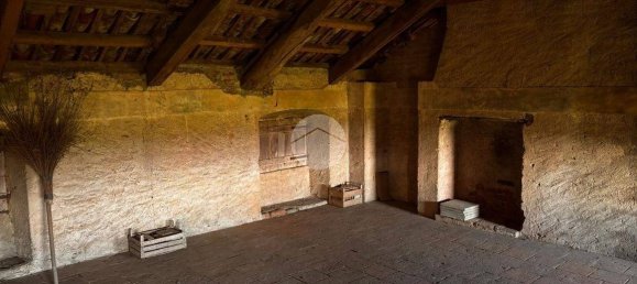 Studio in Villafranca Piemonte, Italy, Nr. 258586 11