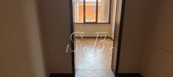 302m² Office in Mantua, Italy No. 364568 22