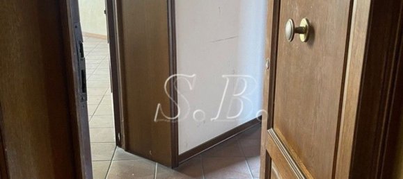 302m² Office in Mantua, Italy No. 364568 20