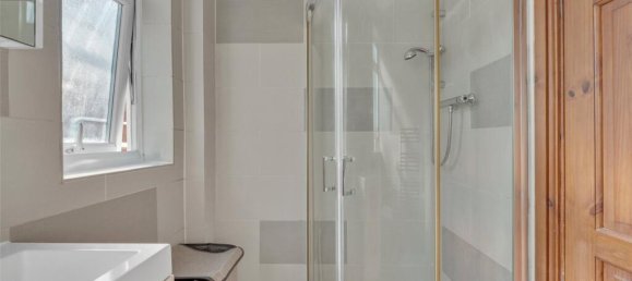 2 bedrooms Maisonette in London, United Kingdom No. 7855 30