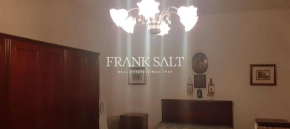 Maisonette de 2 dormitorios en Fgura, Malta No. 1104 4