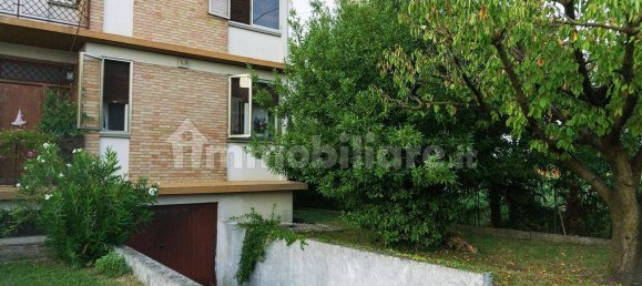 3 Schlafzimmer Villa in Castelfranco Veneto, Italy, Nr. 251720 5