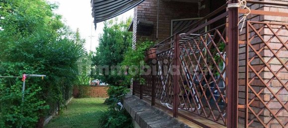 3 Schlafzimmer Villa in Castelfranco Veneto, Italy, Nr. 251720 10