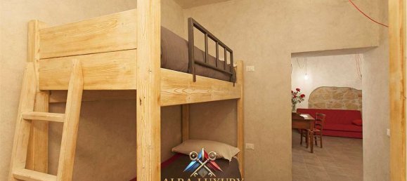 6 bedrooms Villa in Pitigliano, Italy No. 70996 9