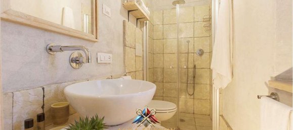 6 bedrooms Villa in Pitigliano, Italy No. 70996 37