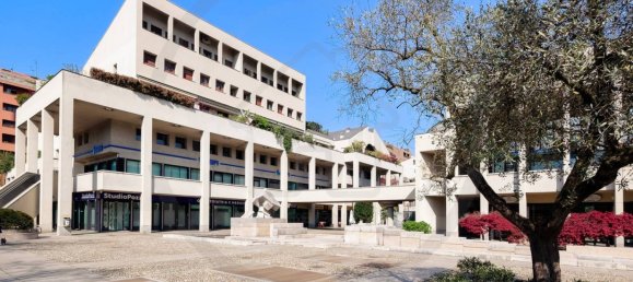 3 Schlafzimmer Penthouse in Monza, Italy, Nr. 365547 5