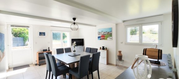 2 bedrooms House in Calvados, France No. 295373 2