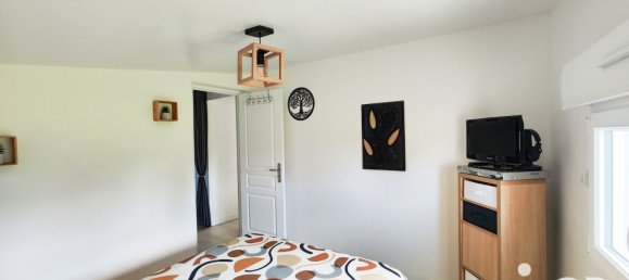 2 bedrooms House in Calvados, France No. 295373 12