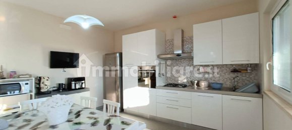 Villa de 2 dormitorios en Anzio, Italy No. 81584 26