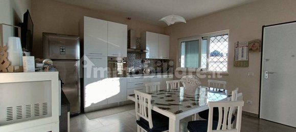 Villa de 2 dormitorios en Anzio, Italy No. 81584 2