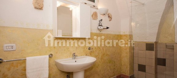 5 rooms Commercial property in Francavilla Fontana, Italy No. 9845 22