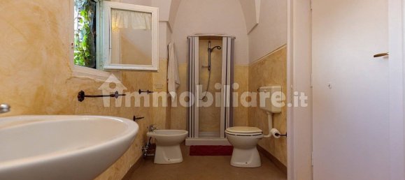 5 rooms Commercial property in Francavilla Fontana, Italy No. 9845 49
