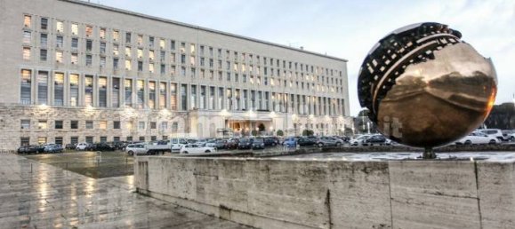 2-Zimmer Gewerbliche Immobilie in Rome, Italy, Nr. 203061 12