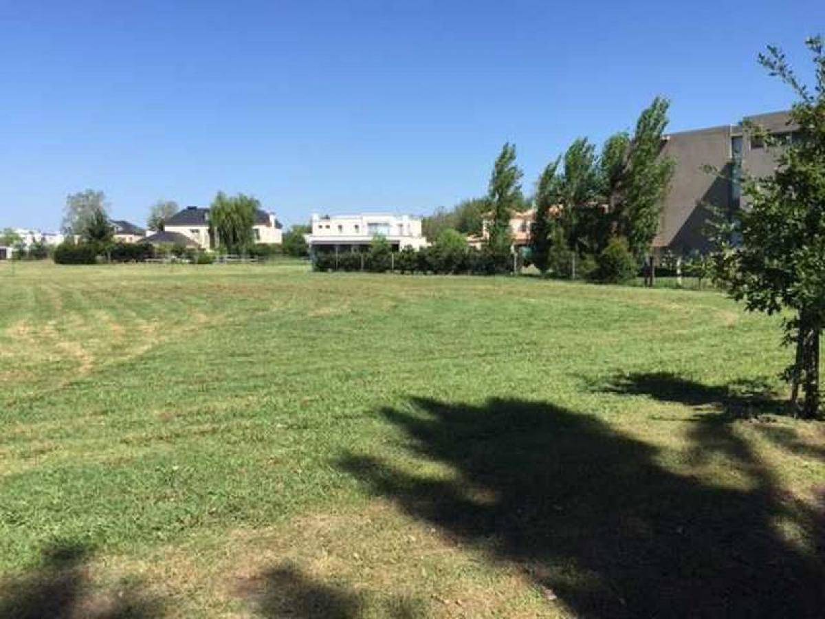  قطعة أرض في Pilar, Argentina رقم 117771