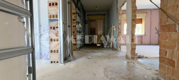 6 rooms House in Pordenone, Italy No. 166241 9