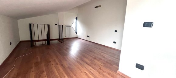 2 bedrooms Duplex in Rome, Italy No. 348249 2