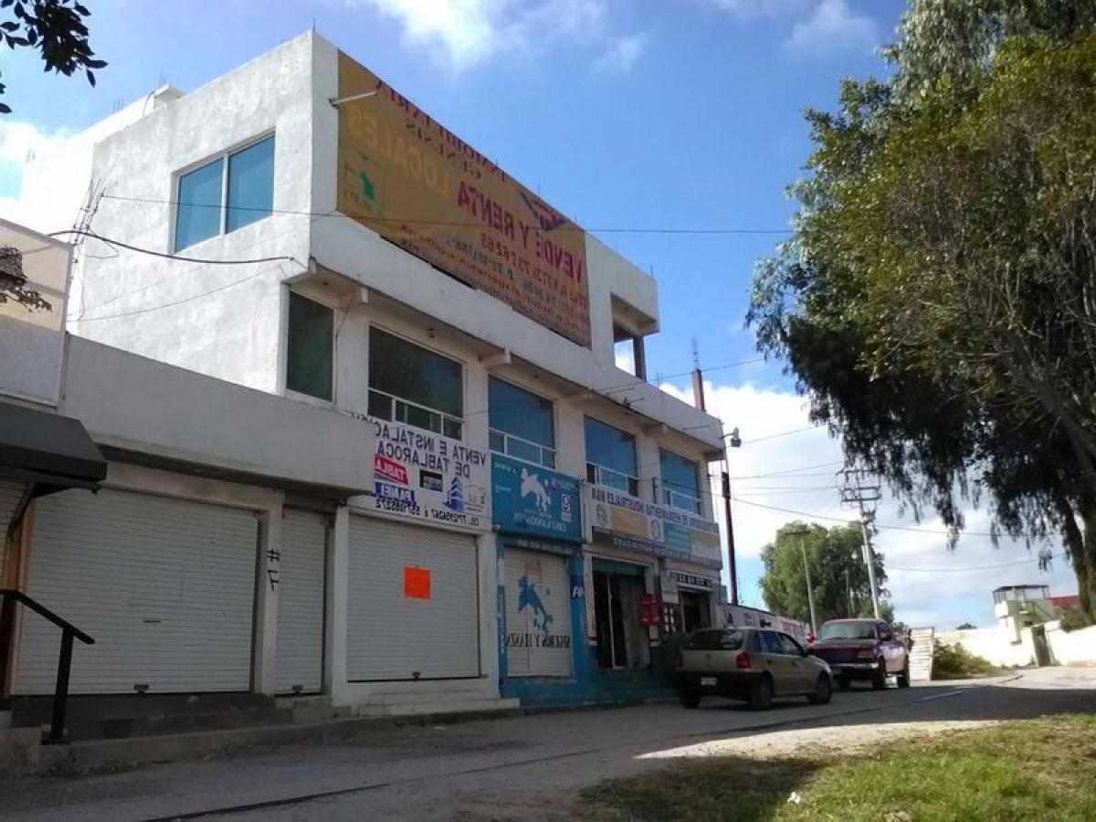 Gebäude in Indaparapeo, Mexico 157m², Nr. 200019
