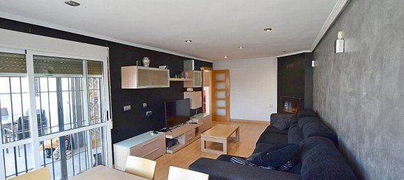 3 bedrooms Villa in Los Balcones, Spain No. 14405 3