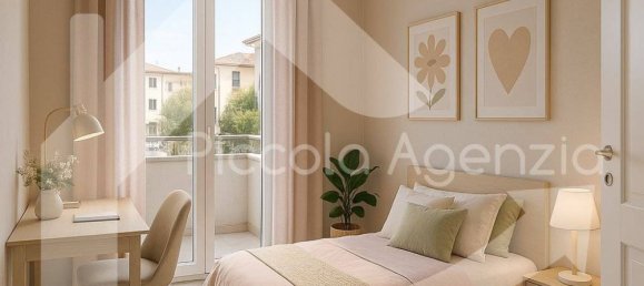 3 bedrooms Apartment in Parma, Italy No. 271485 4